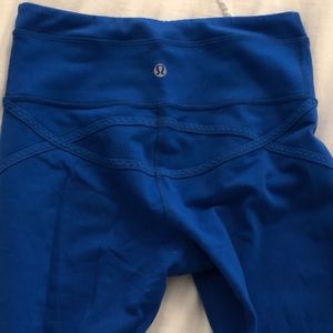 Size 4 bright blue lululemon cropped